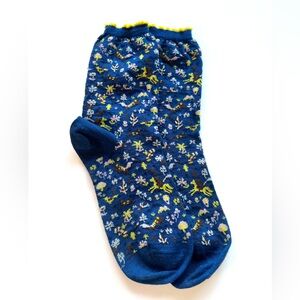 Designer Antipaste Floral Patterned Blue Socks horses novelty